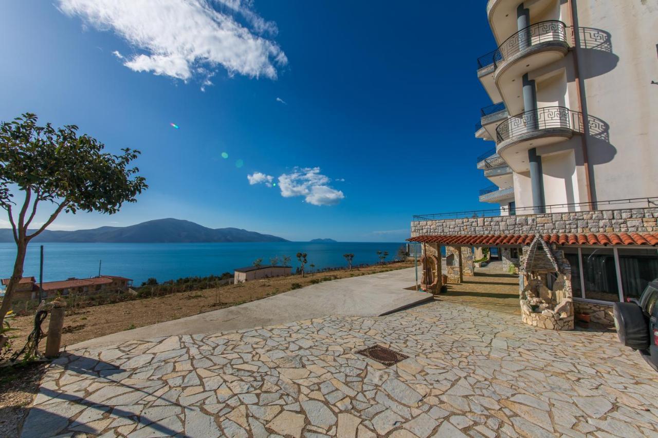 Hotel Artisti Vlorë Extérieur photo