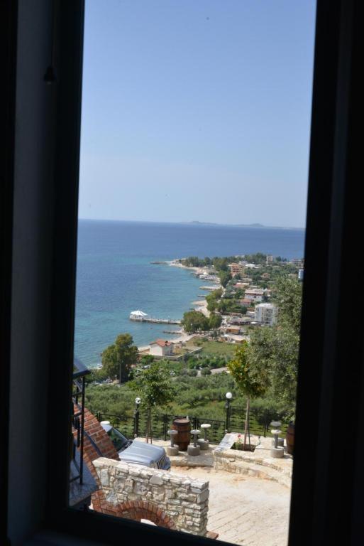 Hotel Artisti Vlorë Extérieur photo